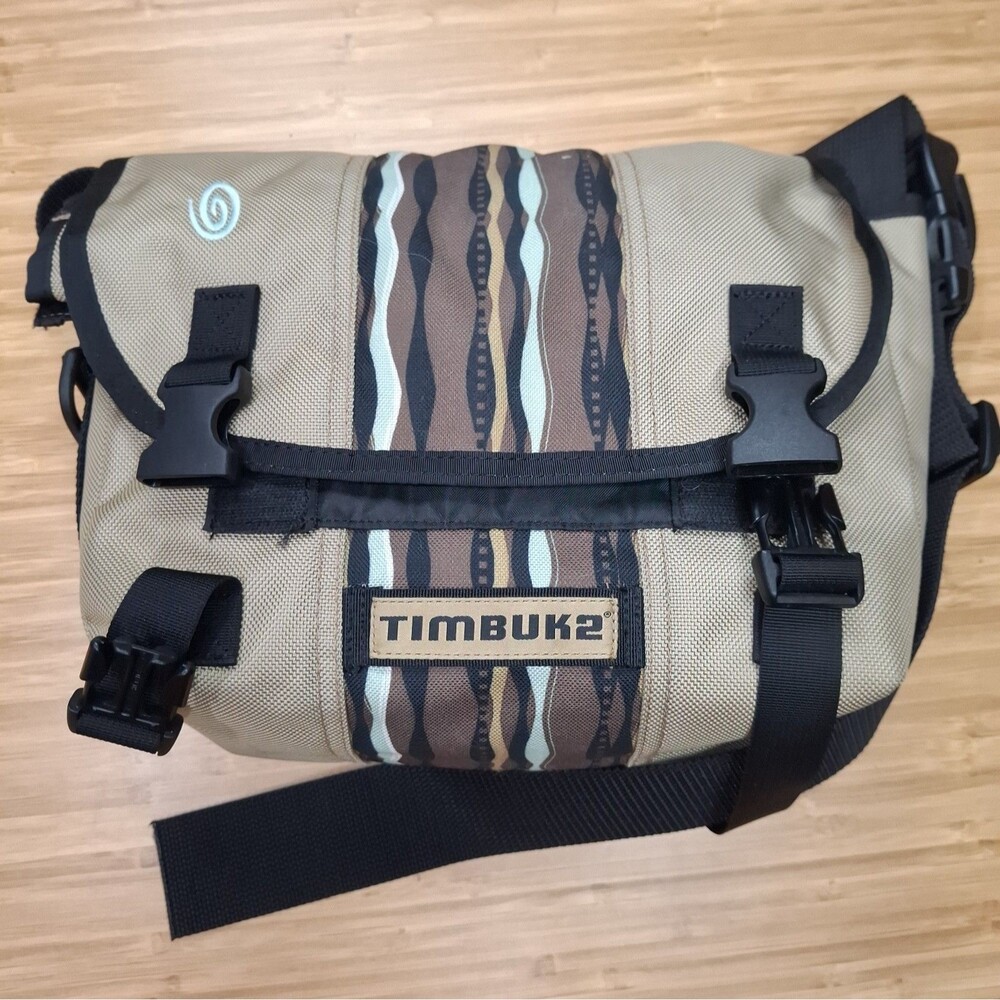 Timbuk2 Size Small Custom Messenger Bag Tan Wavy Stripe 14" Laptop Commuter